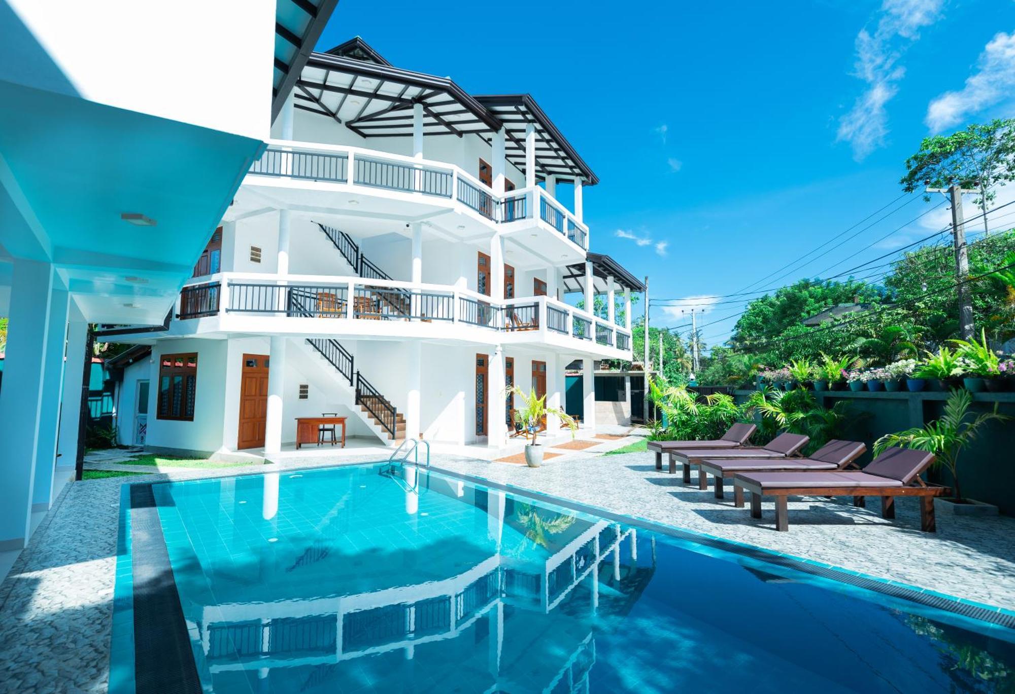 Teya Beach Hotel 아항가마 외부 사진
