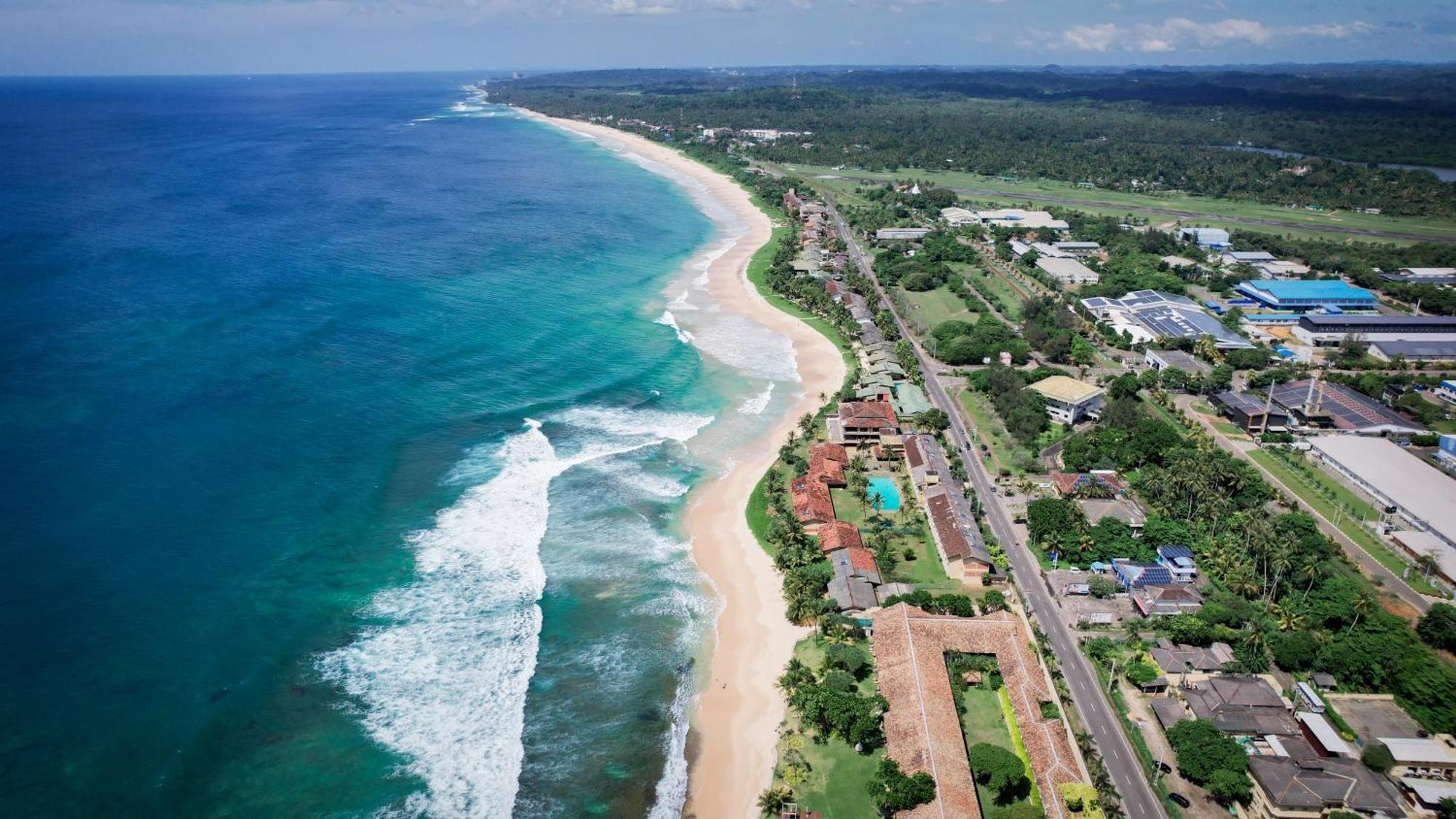 Teya Beach Hotel 아항가마 외부 사진